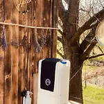 Οργανωμένο κάμπινγκ Glamping Nad Meandry V Jurte Chyňava